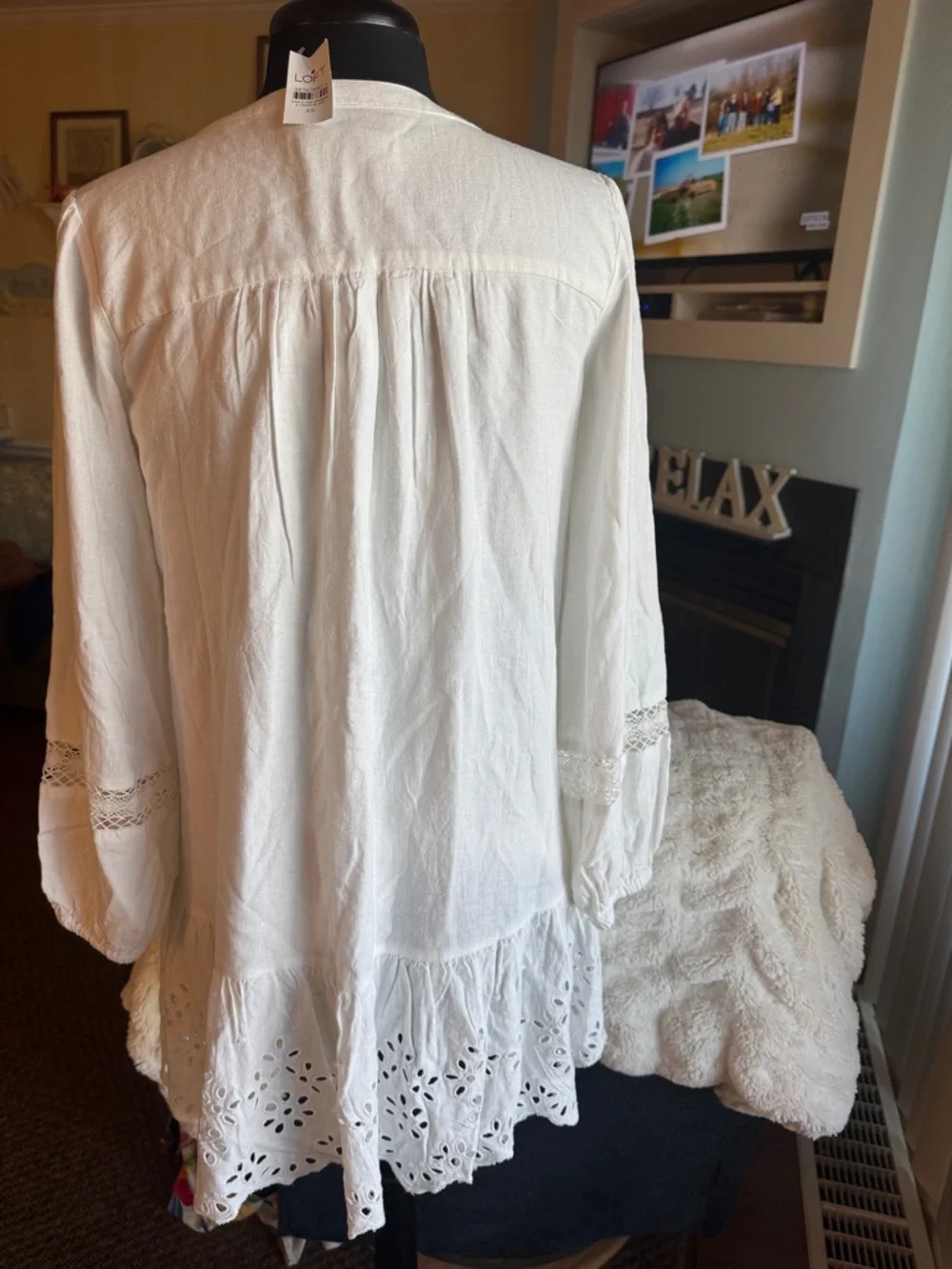 LOFT NWT Romantic Coastal White Eyelet Long Sleeve Boho Chic Mini Dress - Picture 6 of 12